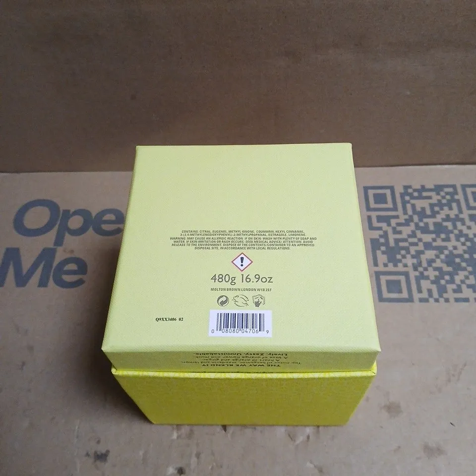 MOLTON BROWN LONDON ORANGE & BERGAMOT THREE WICK CANDLE – 480G (BOXED)