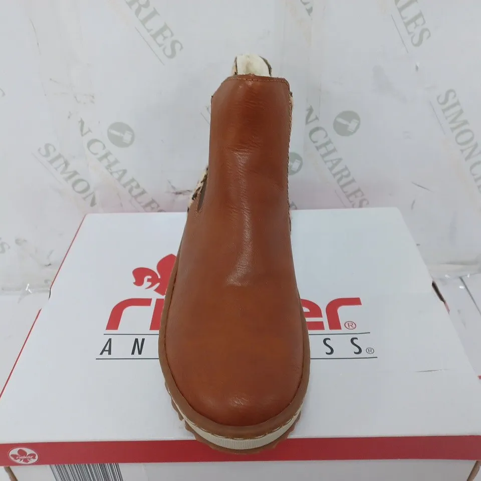 BOXED PAIR OF RIEKER CHELSEA BOOT IN TAN - SIZE 41