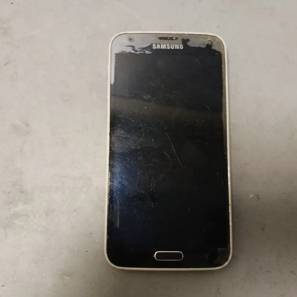 SAMSUNG GALAXY S5