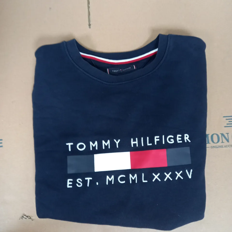 TOMMY HILFIGER PRINTED CREW NECK SWEATER IN NAVY SIZE UNSPECIFIED