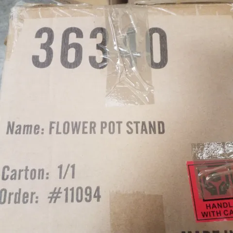 BOXED FLOWERPOT STAND 