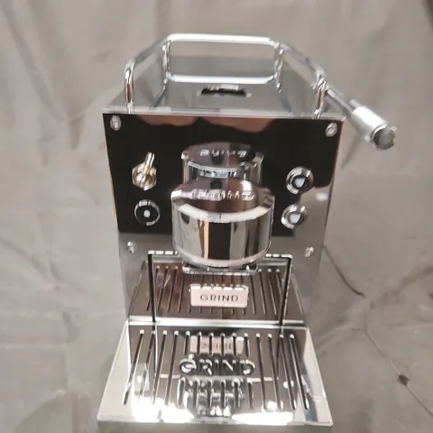 GRIND 2 COFFEE MACHINE 