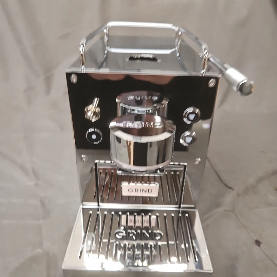 GRIND 2 COFFEE MACHINE 