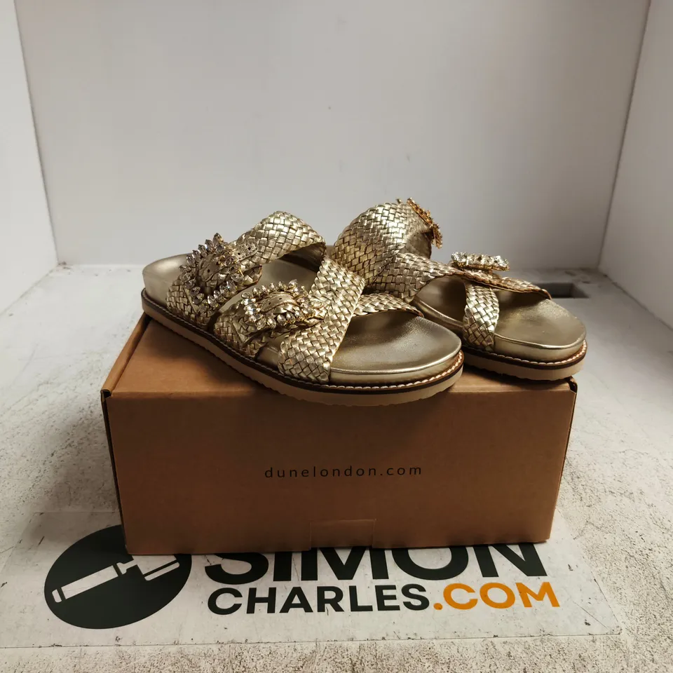 DUNE LONDON GOLD LEATHER TEXTURED CHUNKY SANDALS – UK 7 (EU 40)