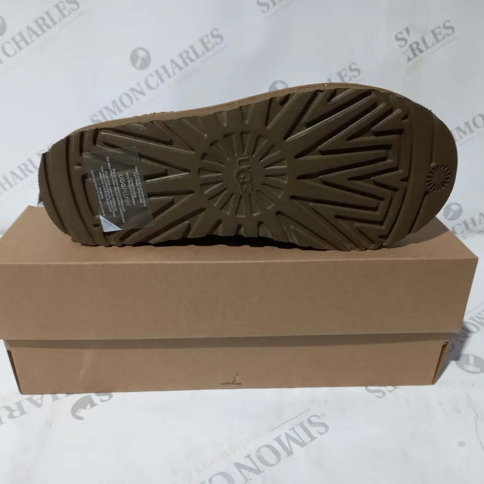 UGG W TASMAN SIZE 7
