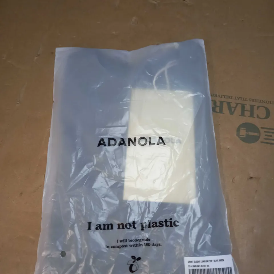 ADANOLA SHORT SLEEVE LONGLINE TOP SIZE XS