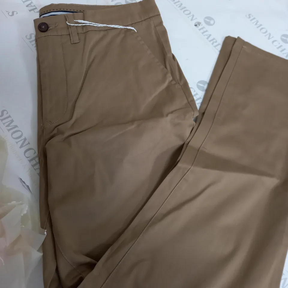 CREW BEIGE CHINO JEANS - W34"