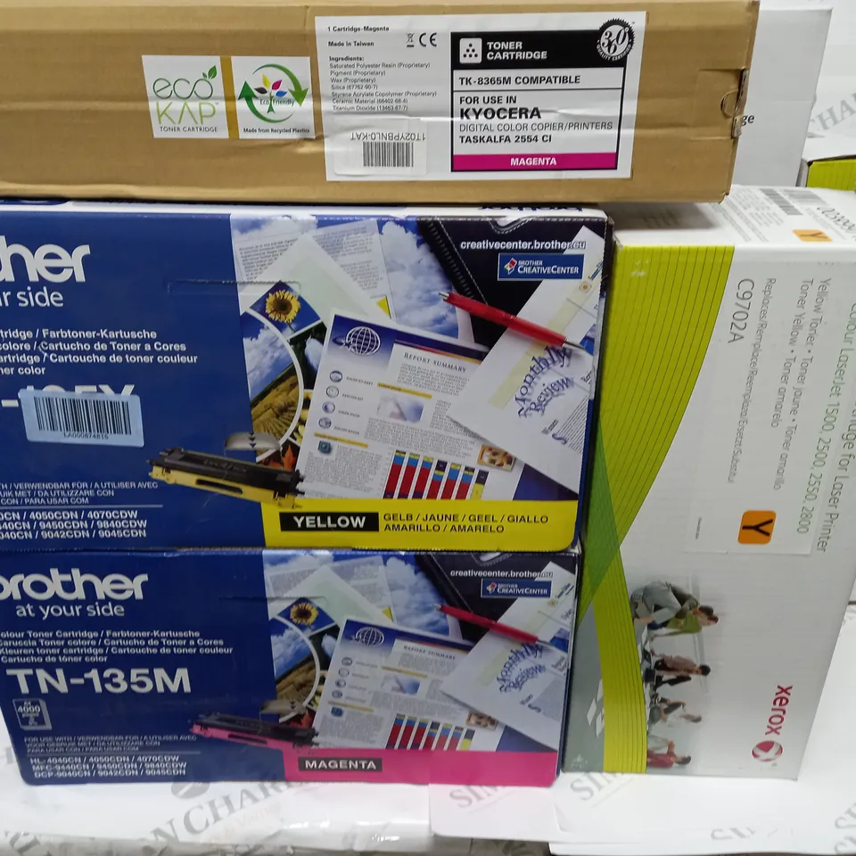 LOT OF 9 ASSORTED PRINTER ITEMS TO INCLUDE HP MAINTENANCE KIT ML-PMK65K/SEE AND VARIOUS TONER CARTRIDGES