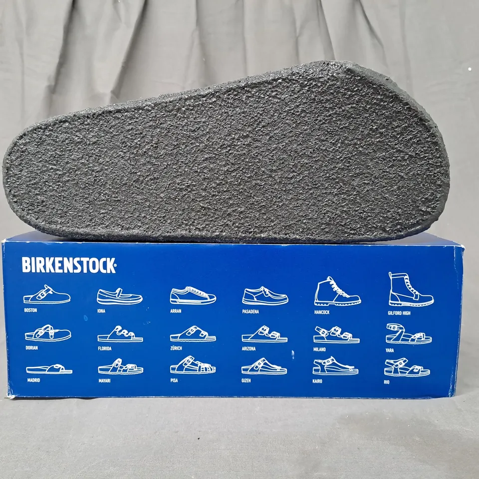 BOXED PAIR OF BIRKENSTOCK ZERMATT RIVET SHOES IN GREY UK SIZE 9