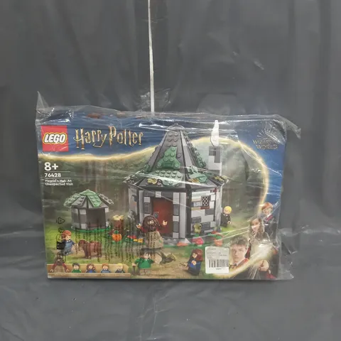 BOXED LEGO HARRY POTTER HAGRID’S HUT: AN UNEXPECTED VISIT 76428