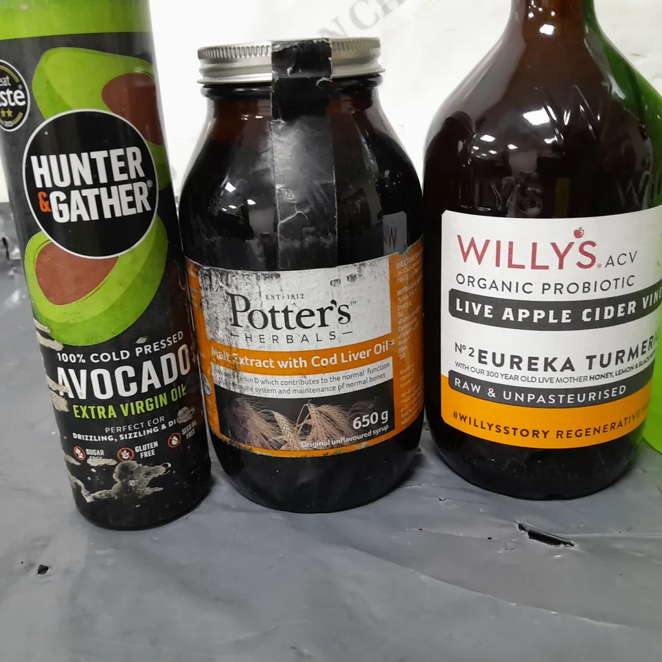 LOT OF 6 ASSORTED FOOD ITEMS TO INCLUDE APPLE CIDER VINEGAR, POTTERS COD LIVER OIL AND EXTRA VIRGIN OLIVE OIL