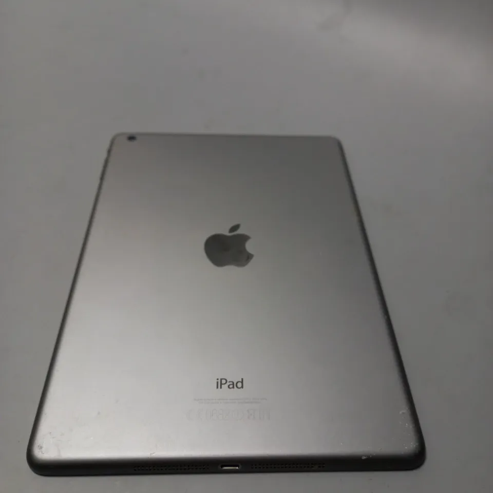 APPLE A1474 IPAD AIR 