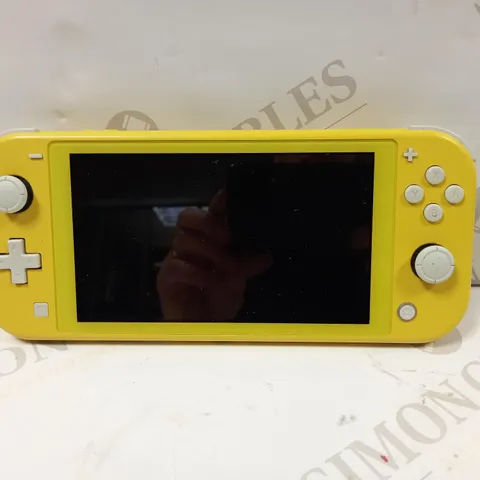 NINTENDO SWITCH HDH-001 HAND HELD GAMES CONSOLE