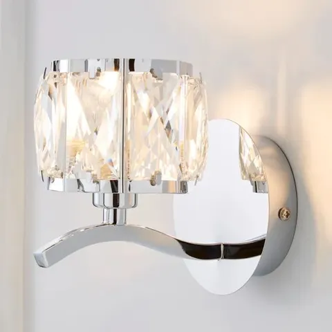 BOXED KLEIO GLASS CHROME WALL LIGHT