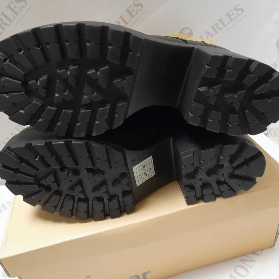 KOI NOMAD FUR CHUNKY BLACK PU BOOTS - SIZE 5