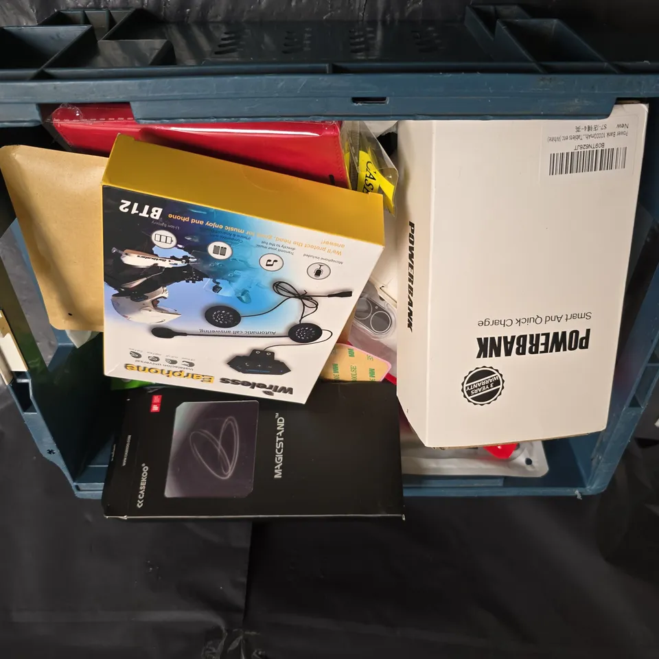POWER BANK WITH QUICK CHARGE – BOXED (ASSORTED MOBILE ACCESSORIES)