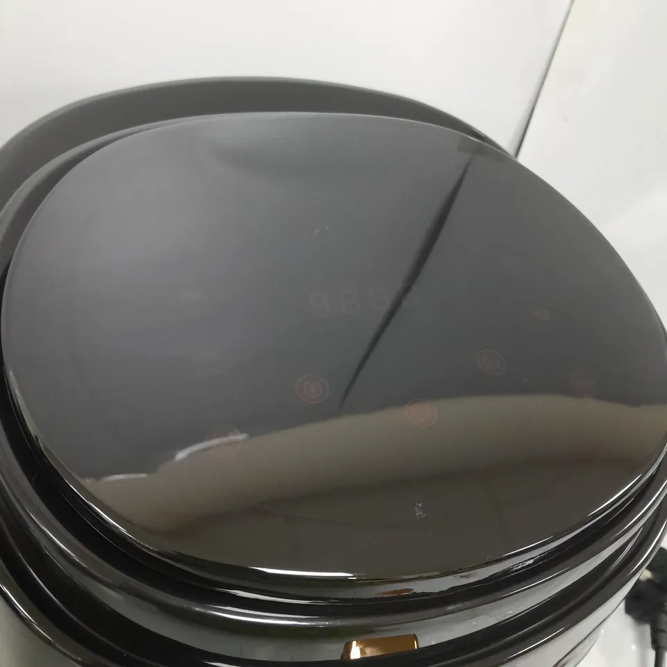BOXED LIVING HOME AIR FRYER