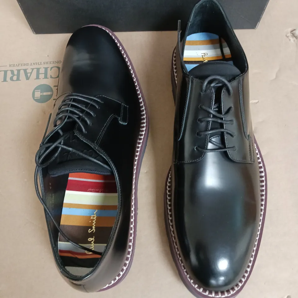 BOXED PAIR OF PAUL SMITH SHOES IN BLACK - SIZE 11