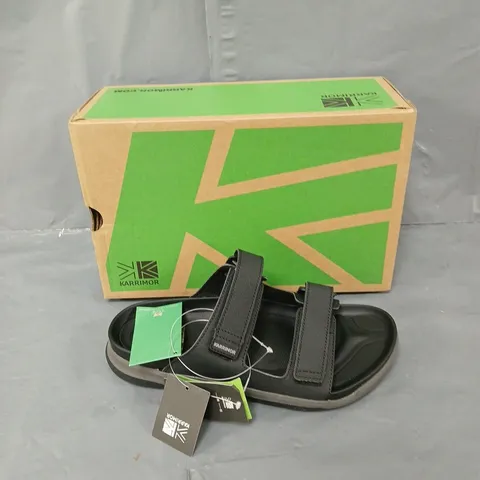 BOXED PAIR OF KARRIMOR BERA BLACK UK 6