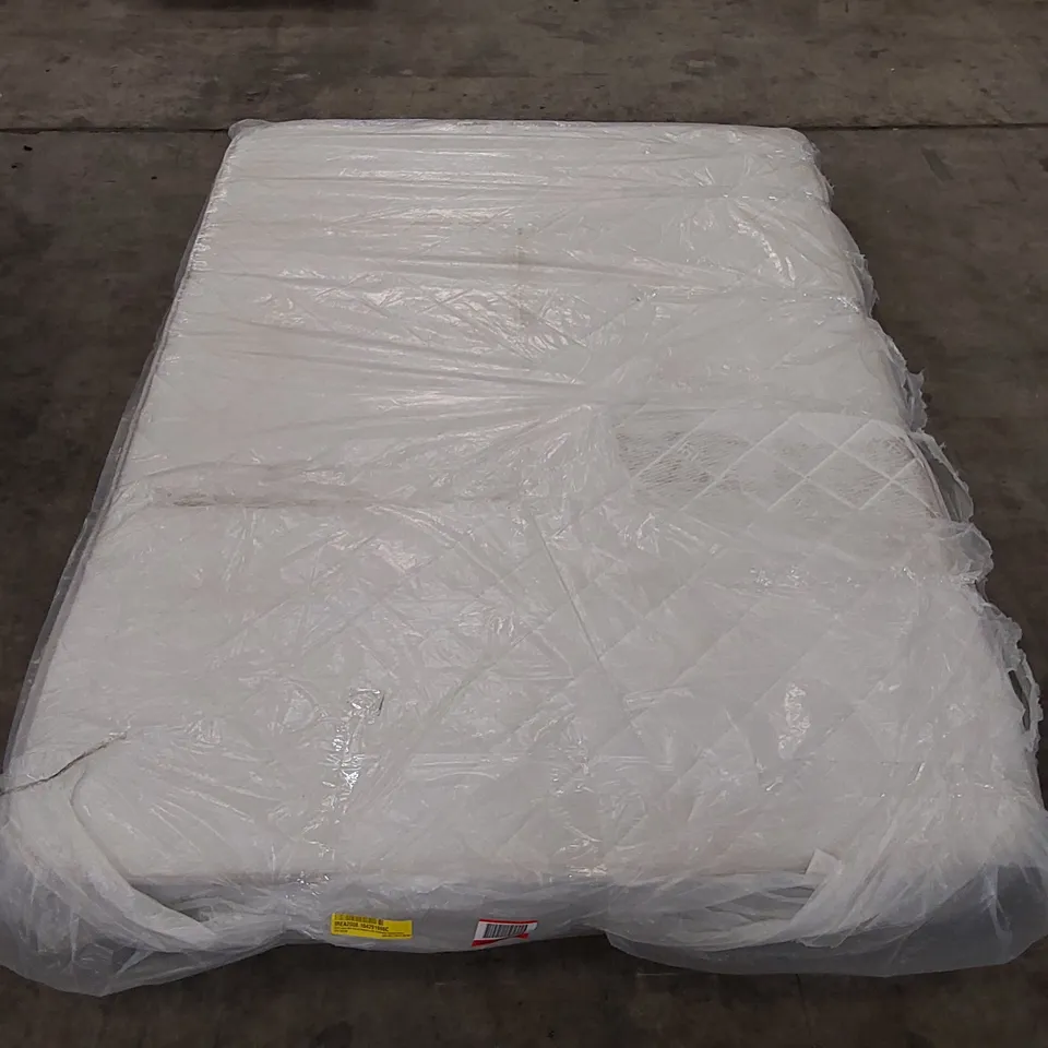 QUALITY BAGGED 4'6" DUAL LAYER 600 HYBRID MATTRESS WITH BREATHABLE COOLING FABRIC