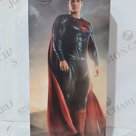 BOXED 1/6TH SCALE COLLECTIBLE SUPERMAN FIGURE