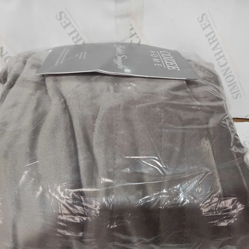 COZEE HOME HEATED PLUSH WEARABLE BLANKET IN GREY
