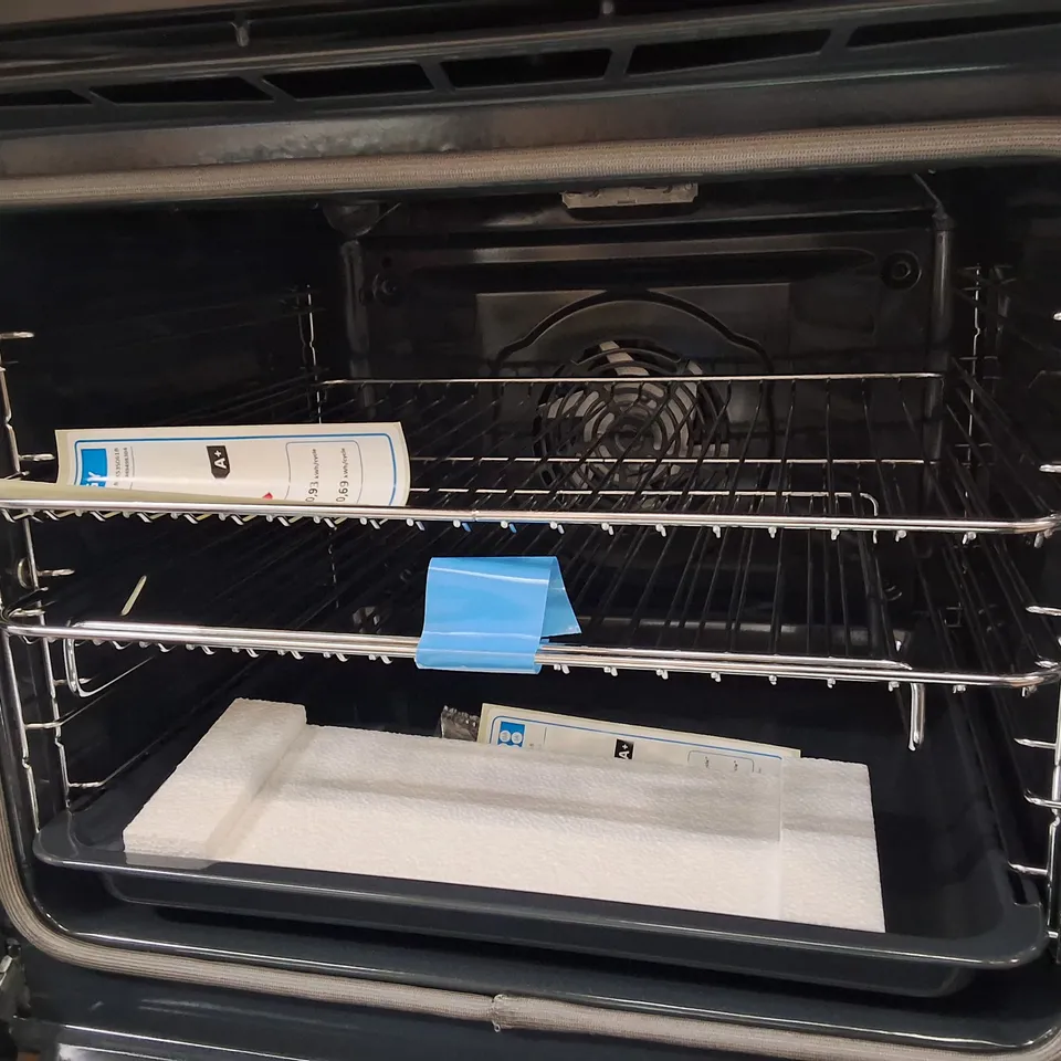AEG 3000 SURROUNDCOOK PYROLYTIC SELF CLEAN BUILT-IN OVEN