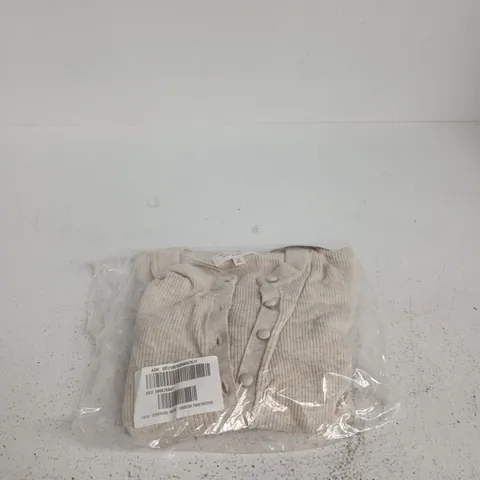 ABERCROMBIE AND FITCH MEDIUM COTTON CASHMERE BLEND BUTTONED TOP
