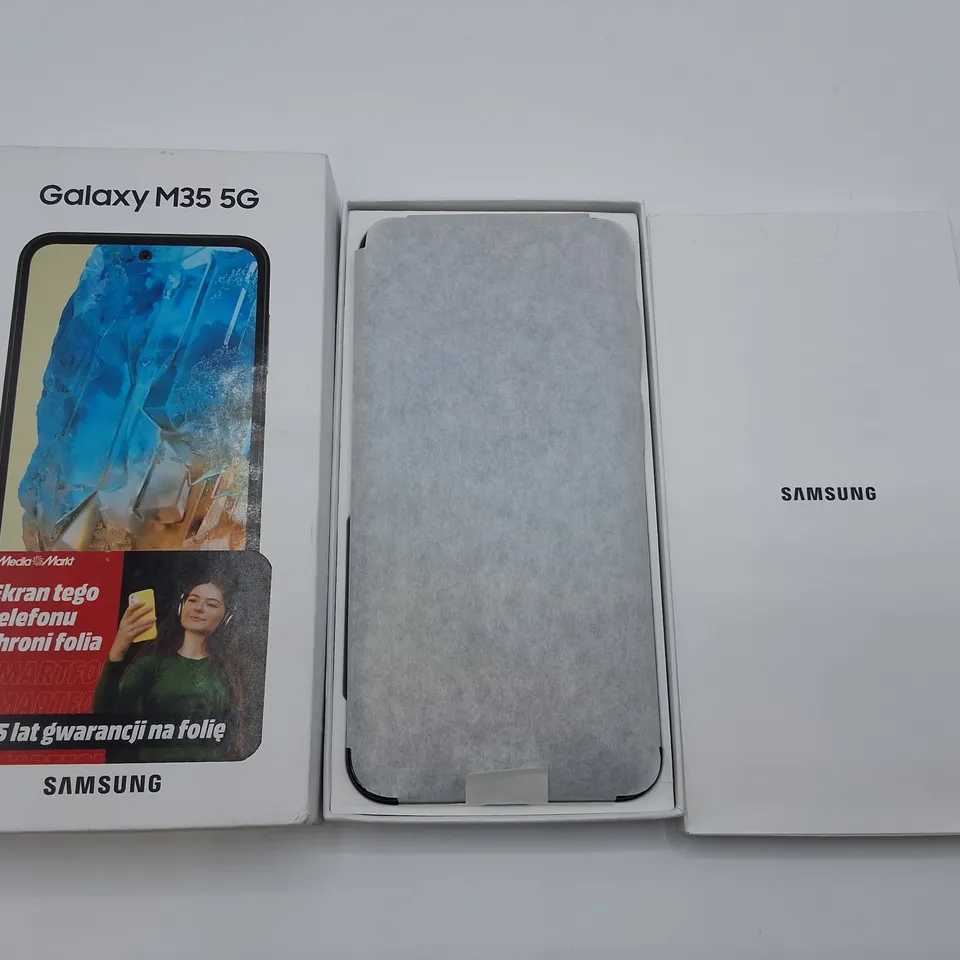 SAMSUNG GALAXY M35 5G6GB/128GB IN DARK BLUE - SM-M356B