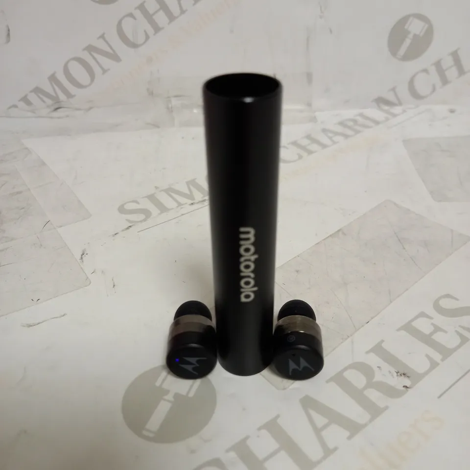 MOTOROLA LIFESTYLE VERVEBUDS 300 WIRELESS BLUETOOTH IN-EAR HEADPHONES