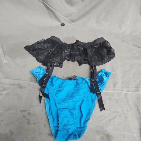 APPROXIMATELY 20 SUSPENDER/UNDERWEAR BLACK/BLUE - VARIOUS SIZES