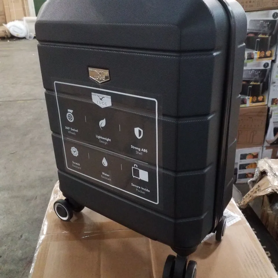 BOXED LUGG 15" JETSET TRAVEL CABIN BAG - BLACK