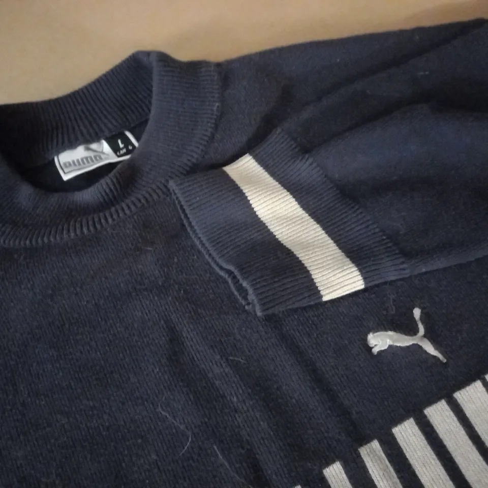PUMA KNITTED JUMPER IN NAVY - L