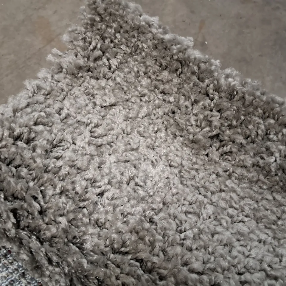 BRAND NEW PERU SILVER SHAGGY RUG - 60X220CM