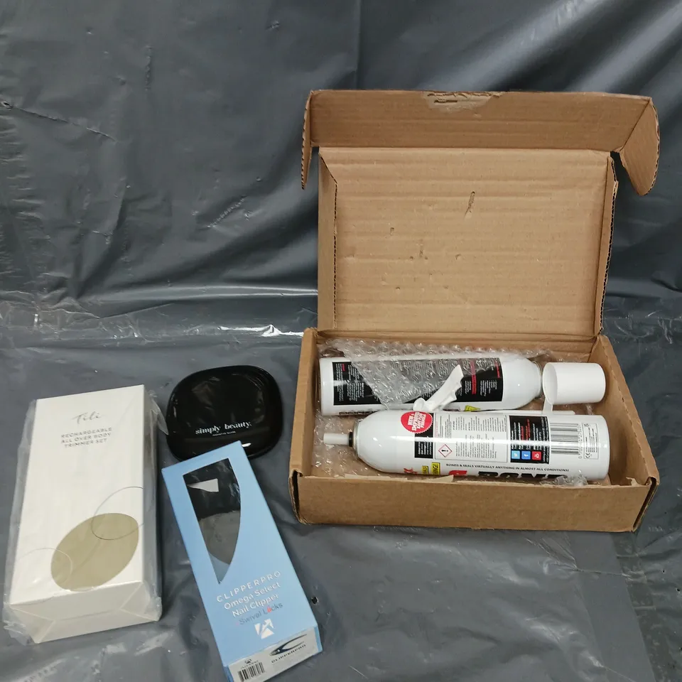 APPROXIMATELY 10 ASSORTED HOUSEHOLD PRODUCTS TO INCLUDE NAIL CLIPPERS, BODY TRIMMER, LED MIRROR ETC
