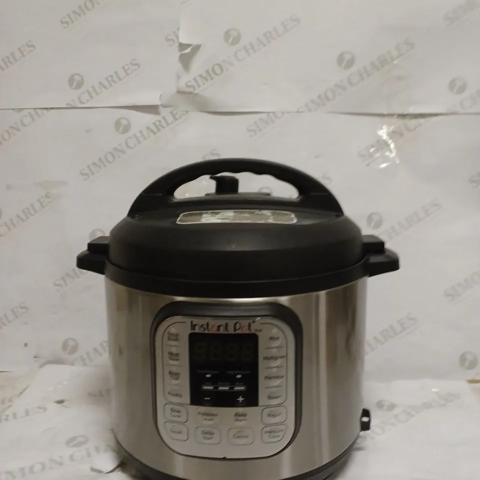 INSTANT POT DUO SMART PRESSURE COOKER