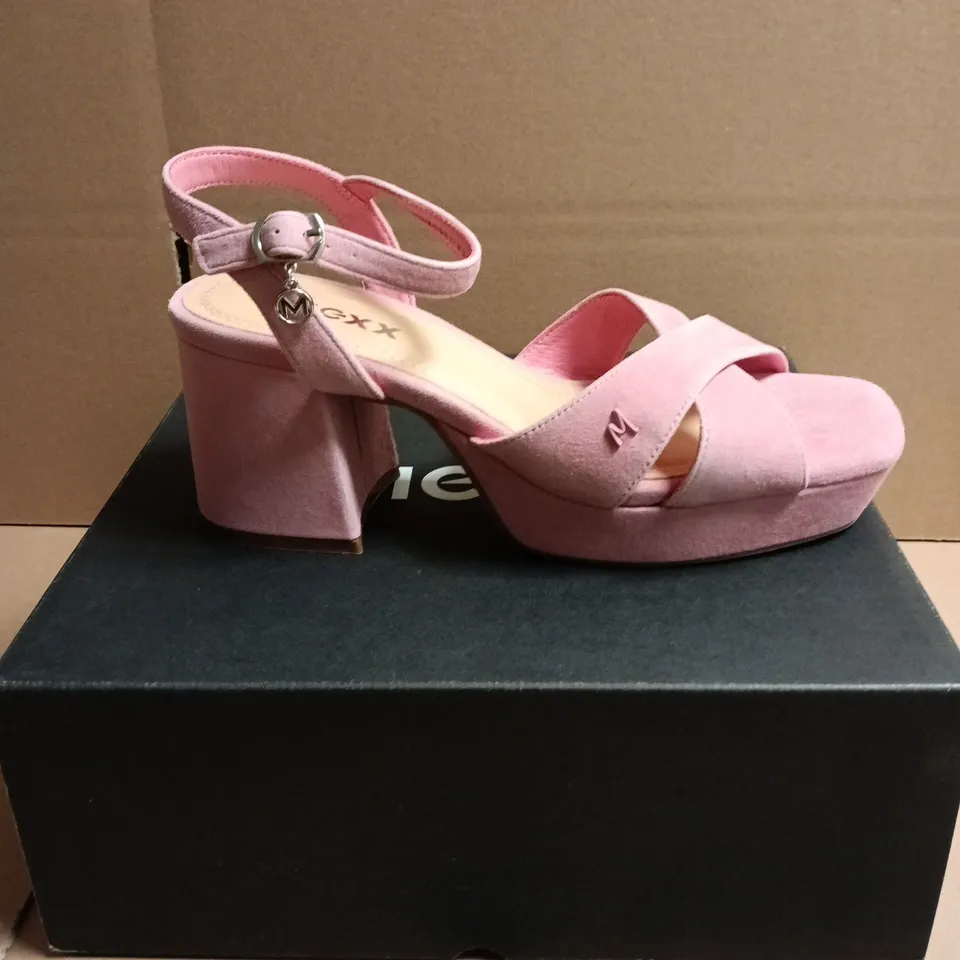 BOXED PAIR OF MEXX NALINA PINK PLATFORM SANDALS – UK 5 