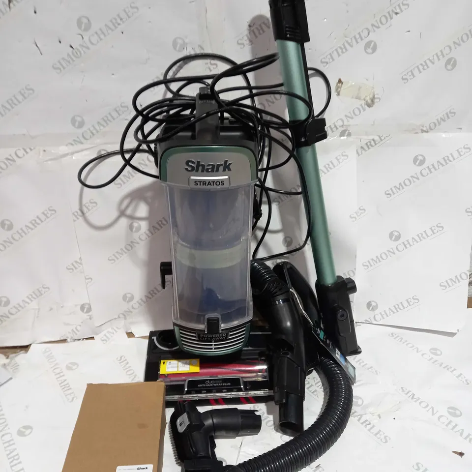 SHARK STRATOS CORDED VACUUM 