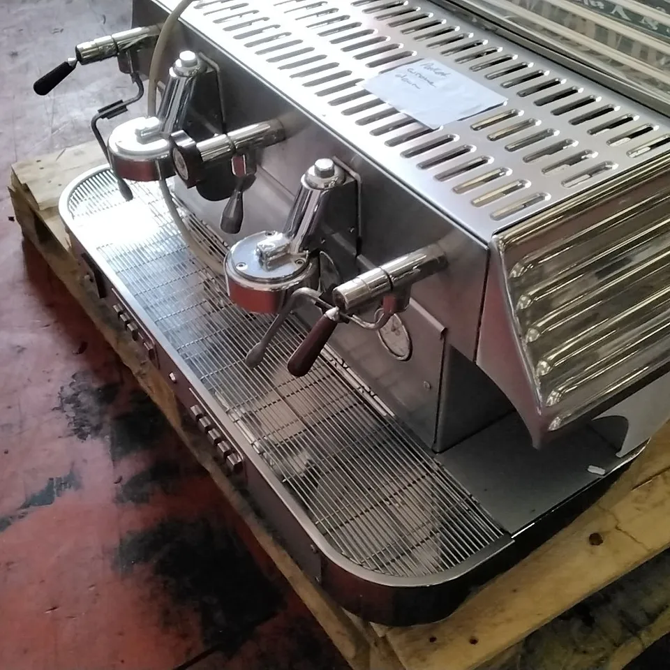 ELEKTRA BARLUME 2 GROUP COFFEE MACHINE WHITE