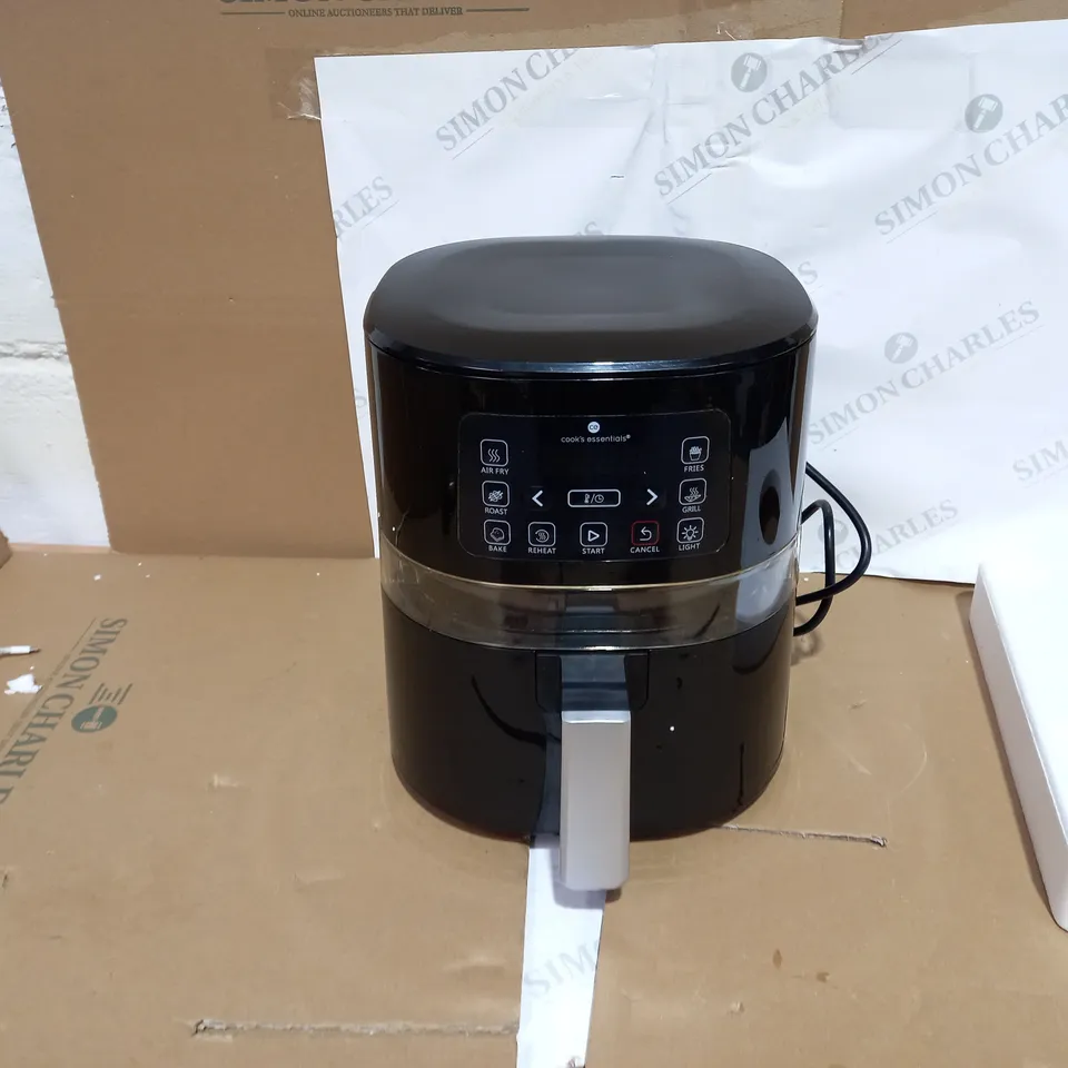 OUTLET COOK'S ESSENTIALS 4.0L AIR FRYER WITH DIGITAL VIEWING SCREEN IN BLACK