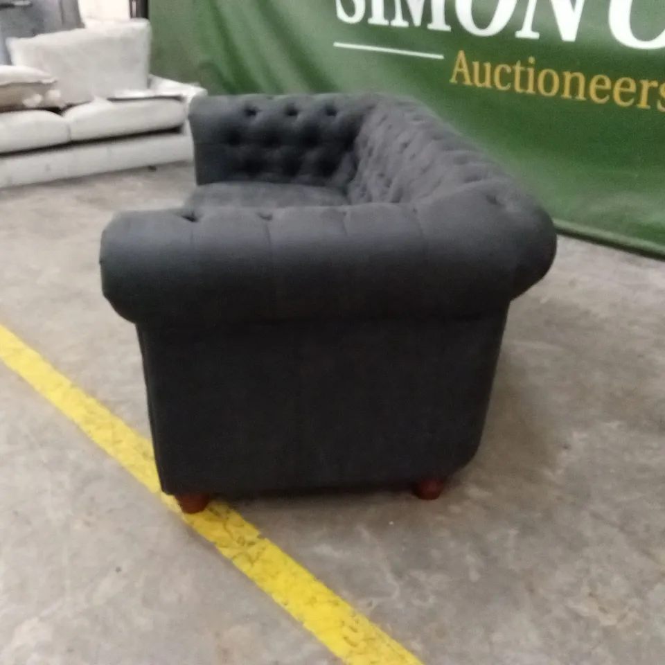 CHESTER CHESTERFIELD LEATHER LOOK 2 SEATER SOFA - BLACK RRP £799