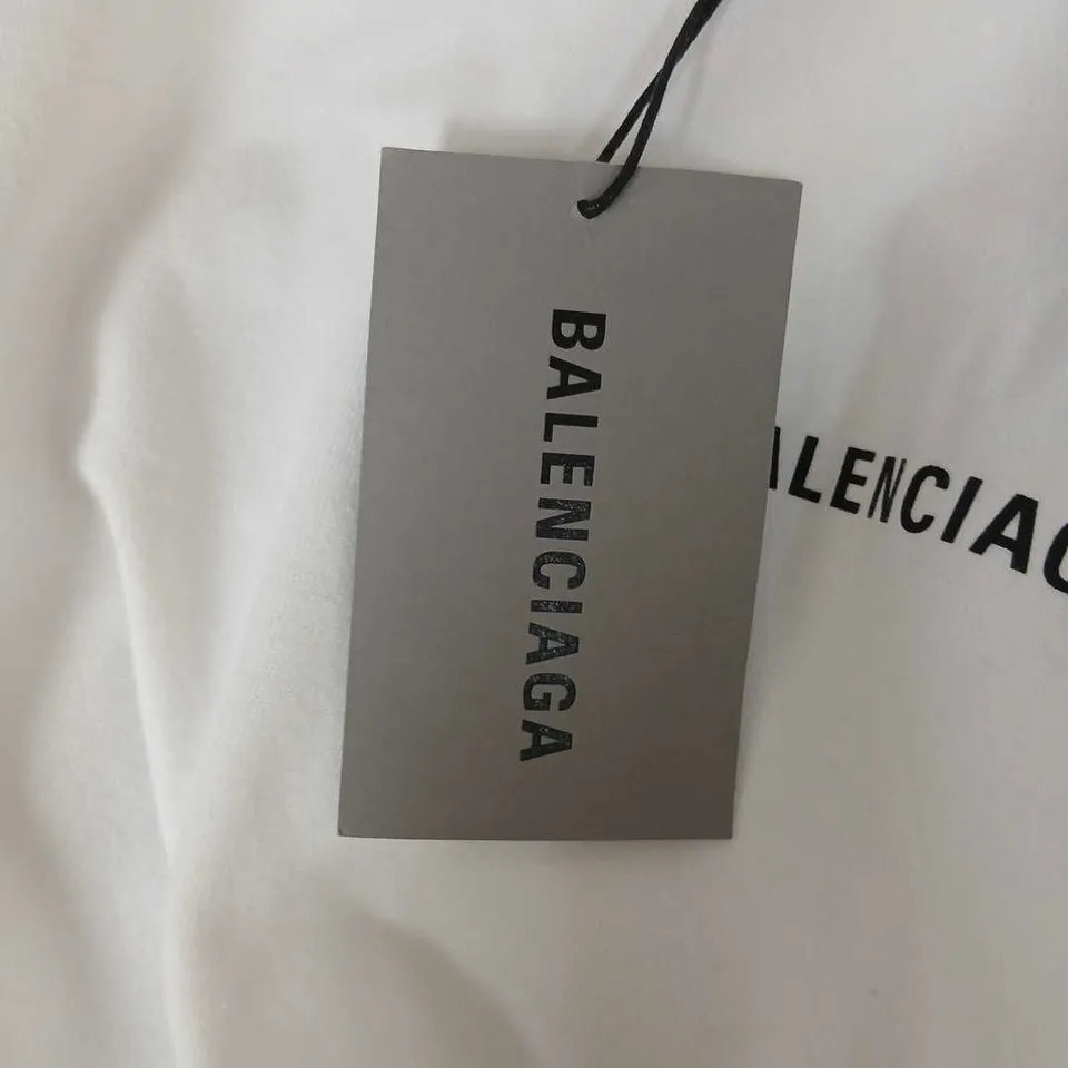 BALENCIAGA WHITE T-SHIRT – UNISEX, SIZE M