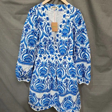 BODEN WOMEN'S BLUE & WHITE PRINT WRAP DRESS, UK 14
