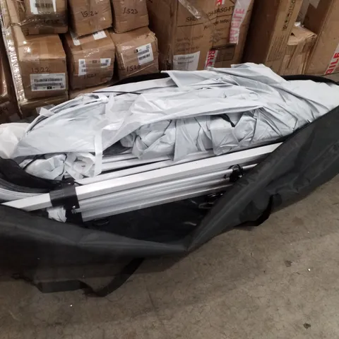 BAGGED GAZEBO