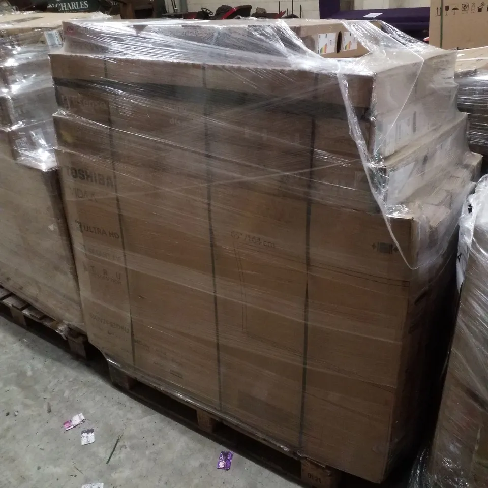 PALLET CONTAINING APPROXIMATELY 10 ASSORTED DAMAGED TVS