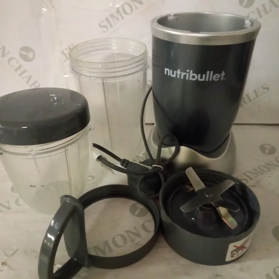 NUTRIBULLET 600 SERIES HIGH SPEED BLENDER