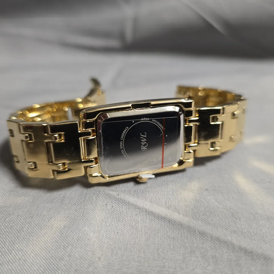 GOLD-TONE SQUARE-FACED WRISTWATCH WITH CRYSTAL BEZEL