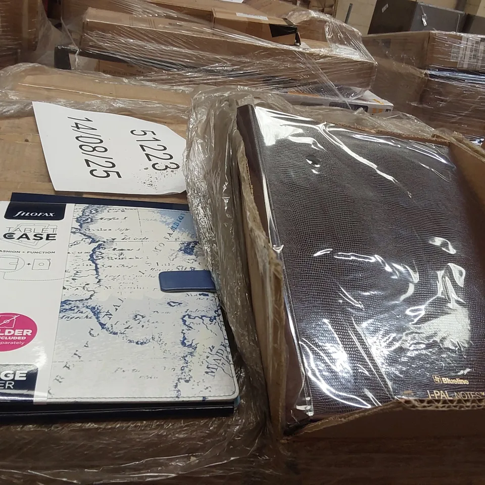 PALLET CONTAINING A VERY LARGE QUANTITY OF TABLET CASES ECT