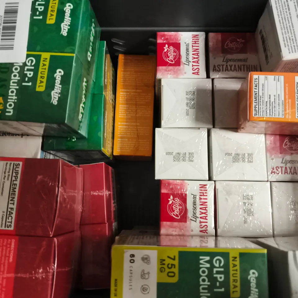 APPROXIMATELY 20 ASSORTED FOOD SUPPLEMENT PRODUCTS TO INCLUDE CHRIBUBBLE, VITAMIN SHOWER, YAPILA, ETC