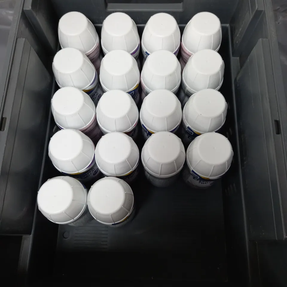 APPROXIMATELY 20 ASSORTED NUTRITION DRINKS TO INCLUDE - ENSURE 2 CAL STRAWBERRY - VITAL 1.5 CAL VANILLA - COLLECTION ONLY